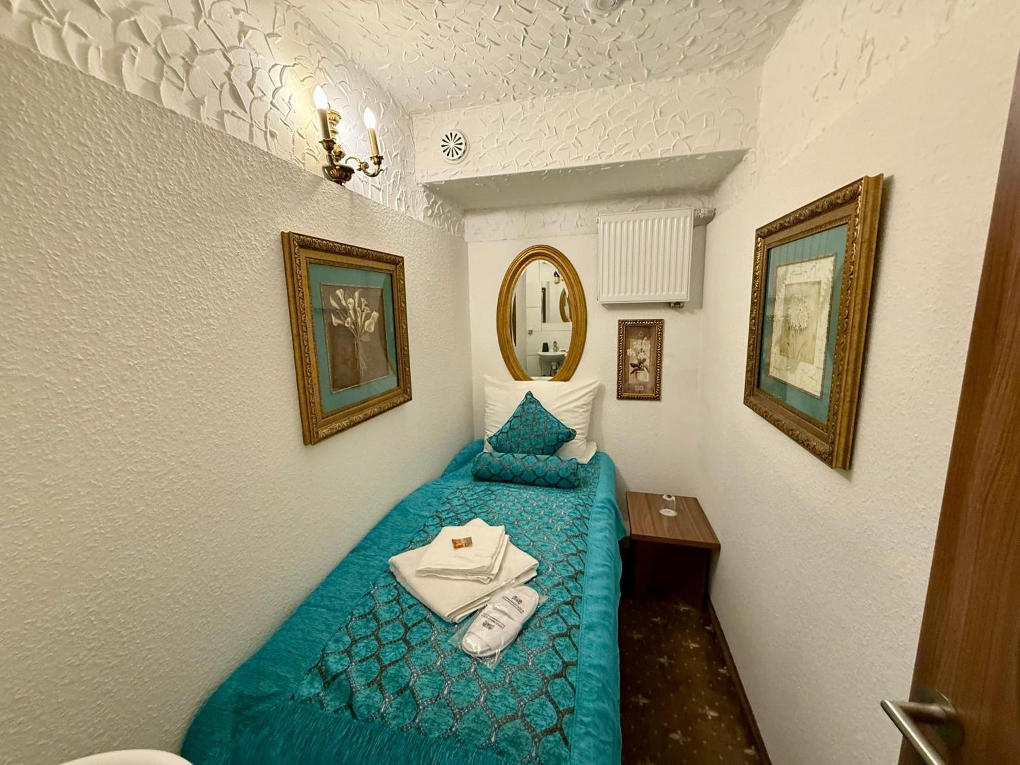 Hotel Und Restaurant Loewenbraeu Koeln Extérieur photo