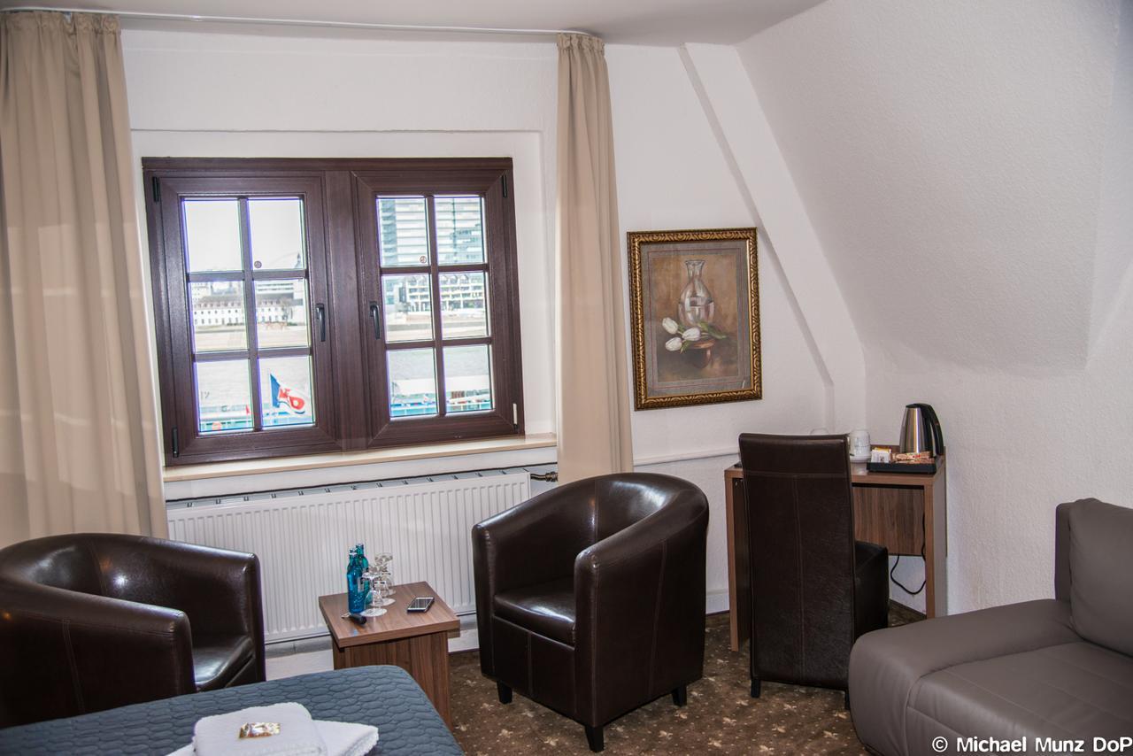 Hotel Und Restaurant Loewenbraeu Koeln Extérieur photo